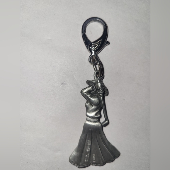 Fort Pewter Lady Golfer Clip Keychain Bag Charm - Picture 5 of 6